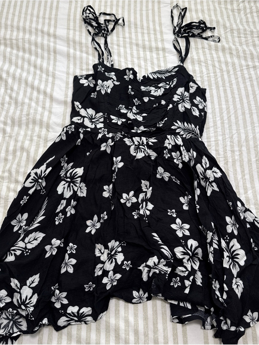 Urban Outfitters Black & White Floral Tie-Shoulder Sundress